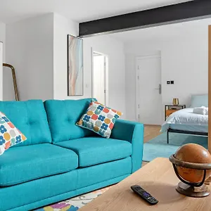 Modern In Arnold Nottingham